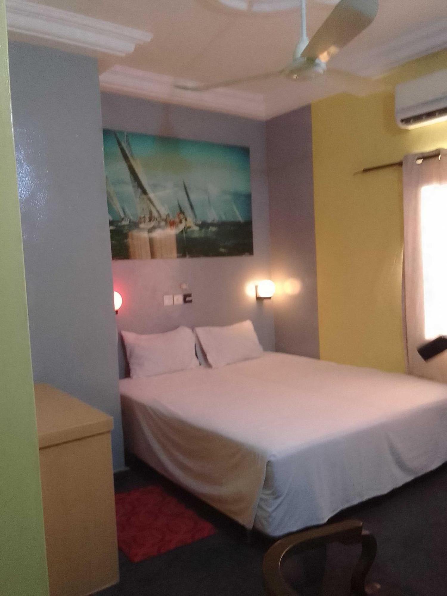 Chambre Classique Cotonou Kültér fotó